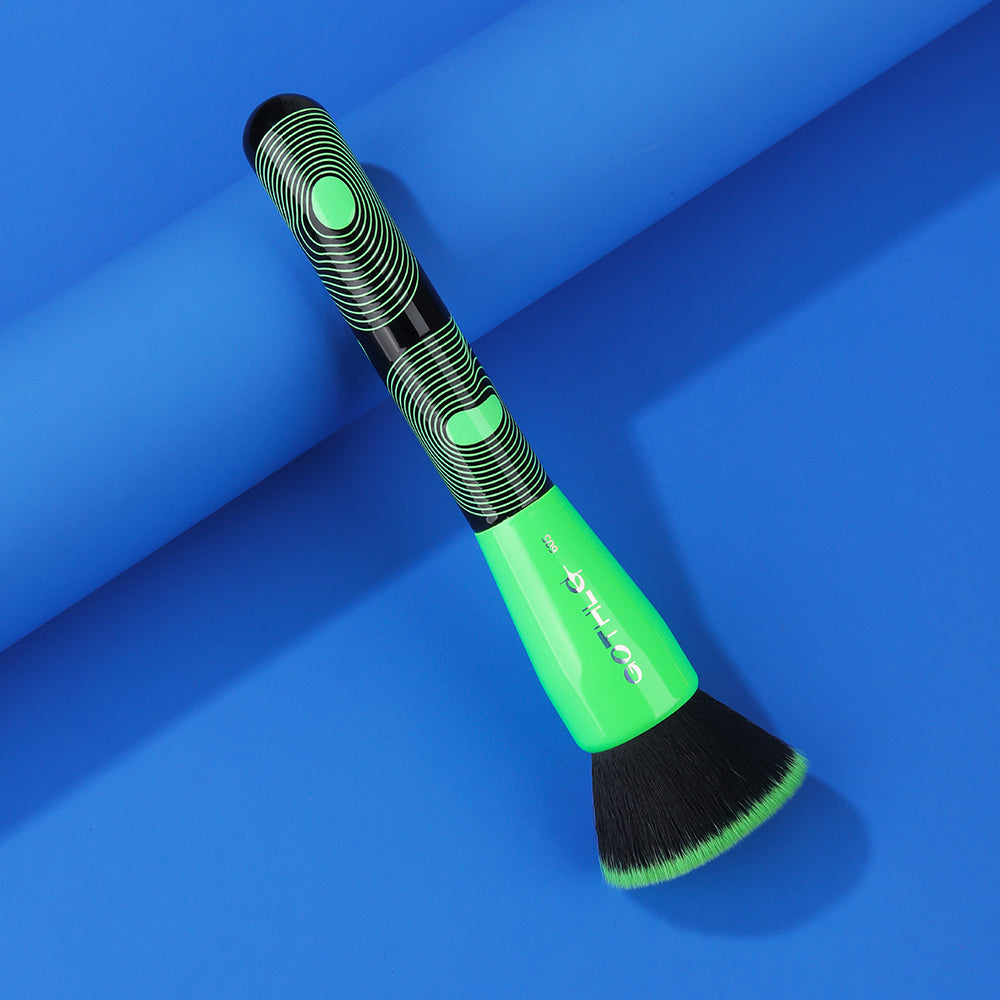 makeup oval brush
