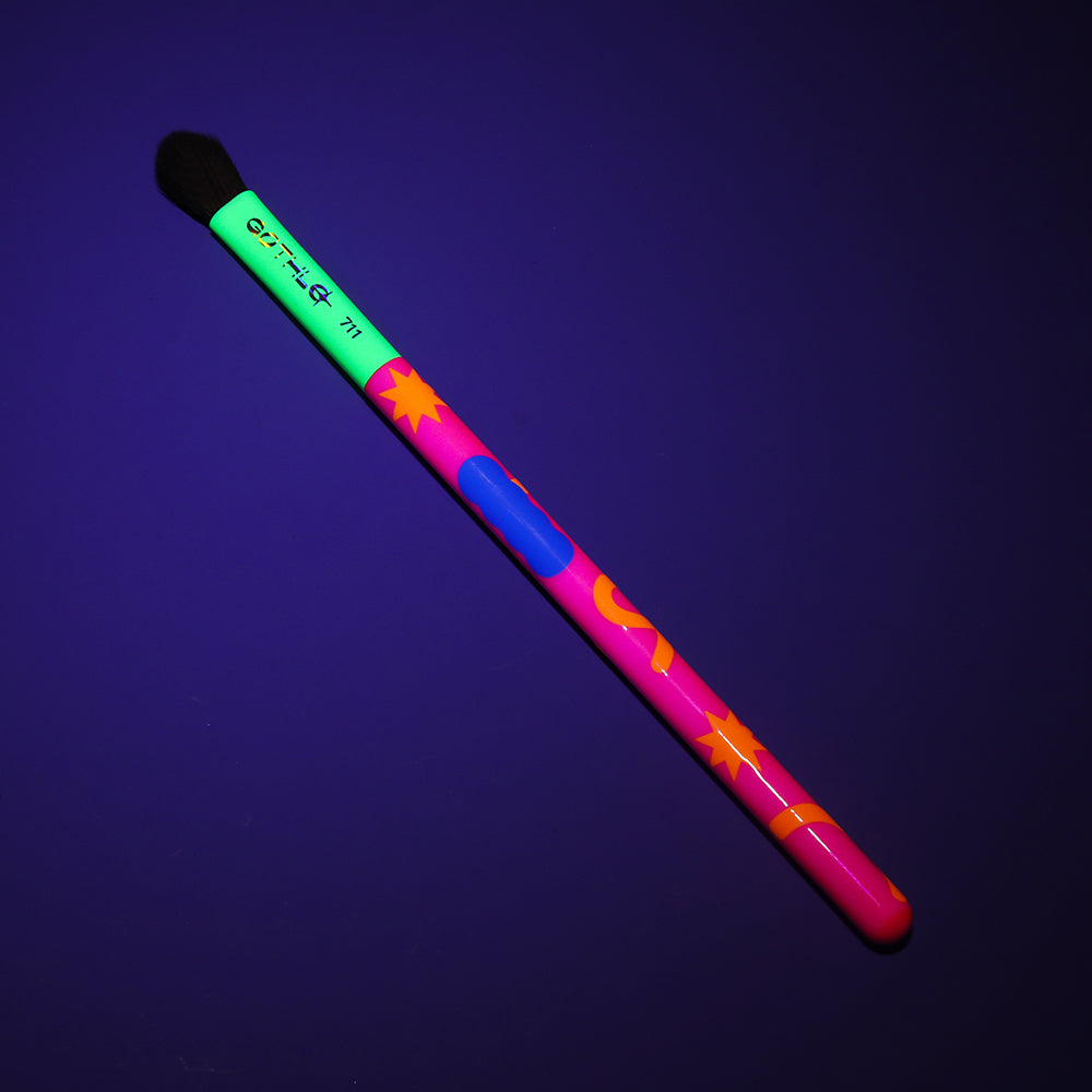 purple makeup brushes
